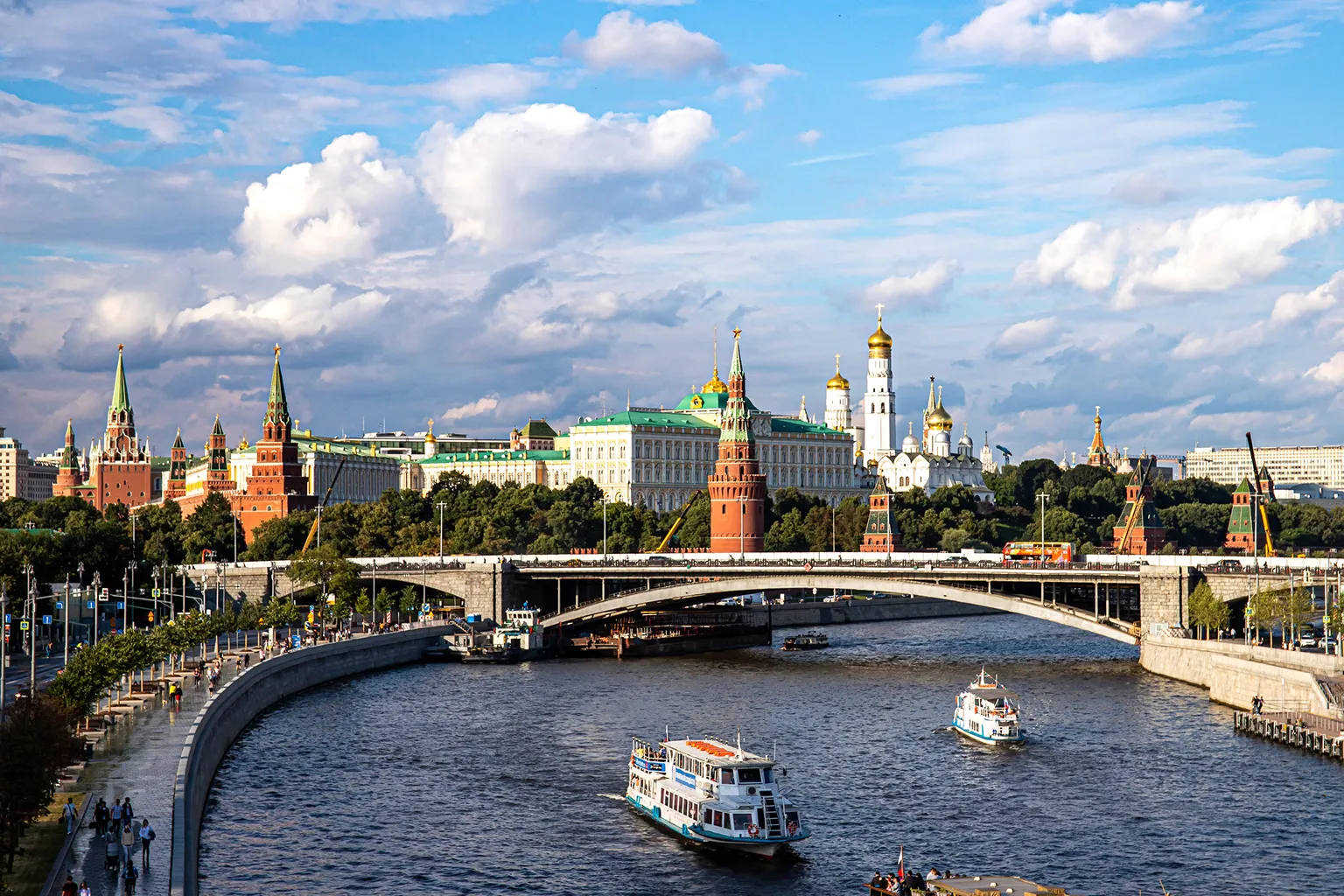 Где погулять в Москве: самые красивые места для фотоснимков