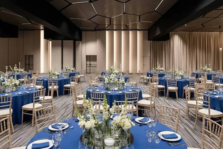 Арт-Холл оформленный